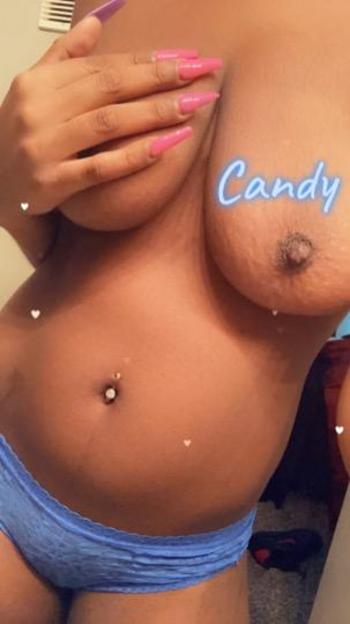 Candy, 22  female escort, Roswell